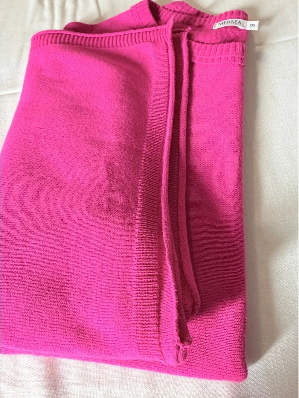 Mersea Women's Oversized Hot Pink Knit Sweater Size OS